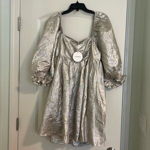 Pull sleeve mini dress,